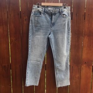 New with tags. Old navy light wash high rise